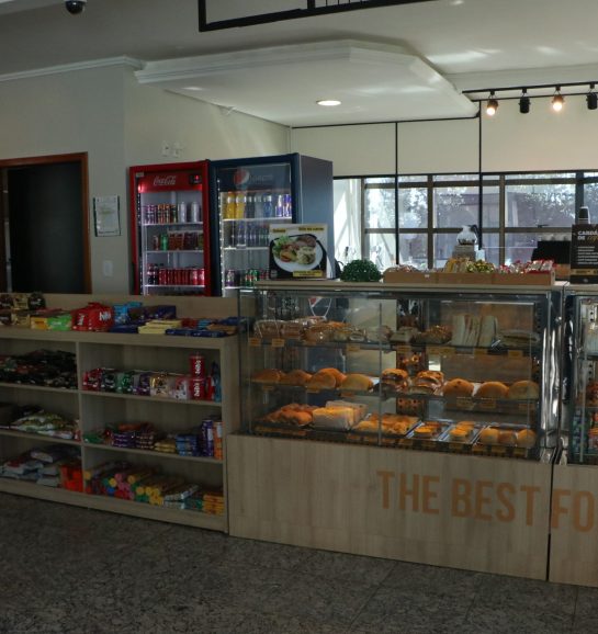 Cafeteria (109)