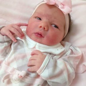 LAURA ESCOBAR BENETTI